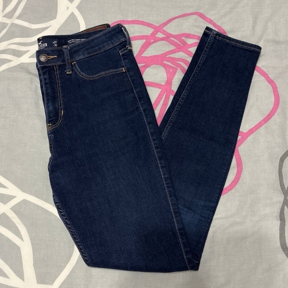 Hollister High-Rise Dark Wash Skinny Jeans